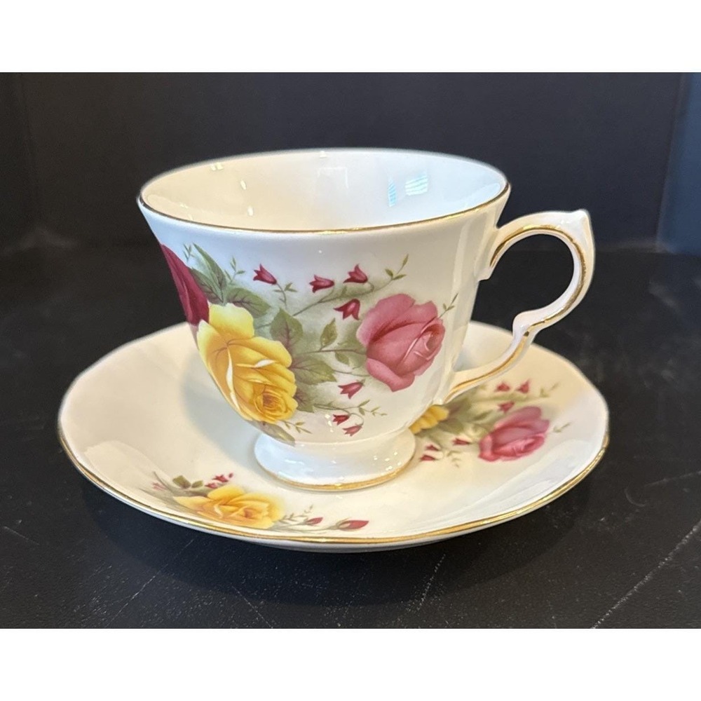 Queen Anne Roses Floral Teacup Tea Cup Saucer ‎ Bone China England Vintage